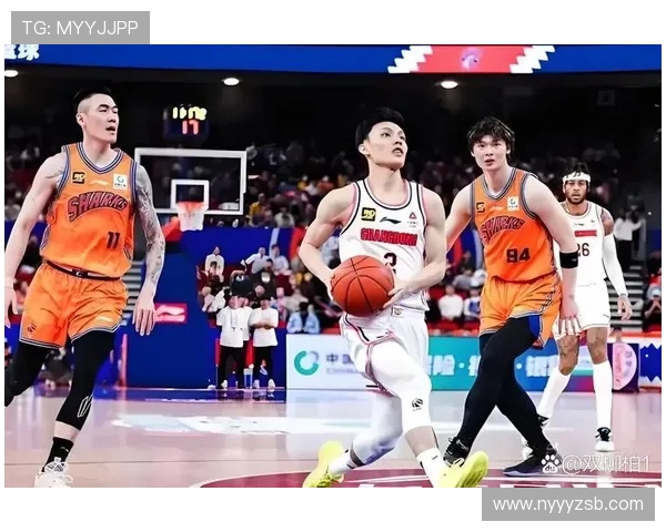 CBA广东与浙江激烈对抗引发冲突球迷与球员反应各异